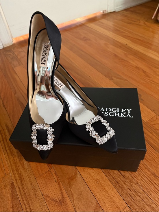 Badgley Mischka Shoes - NWT Badgley Mischka Black Satin Pointed Toe Pumps with Crystal Buckle